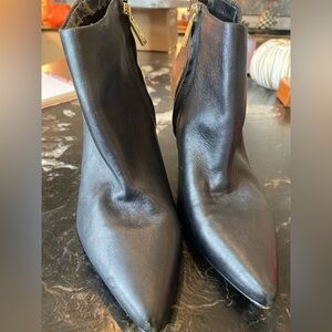 Kenneth Cole Elegant Black Women's Boots